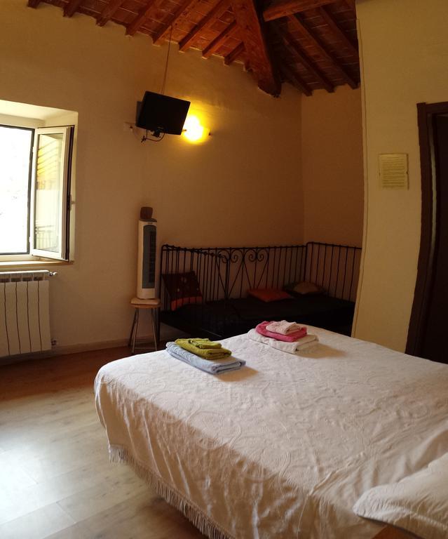 Locanda Del Sole Nero San Terenzo Pokoj fotografie