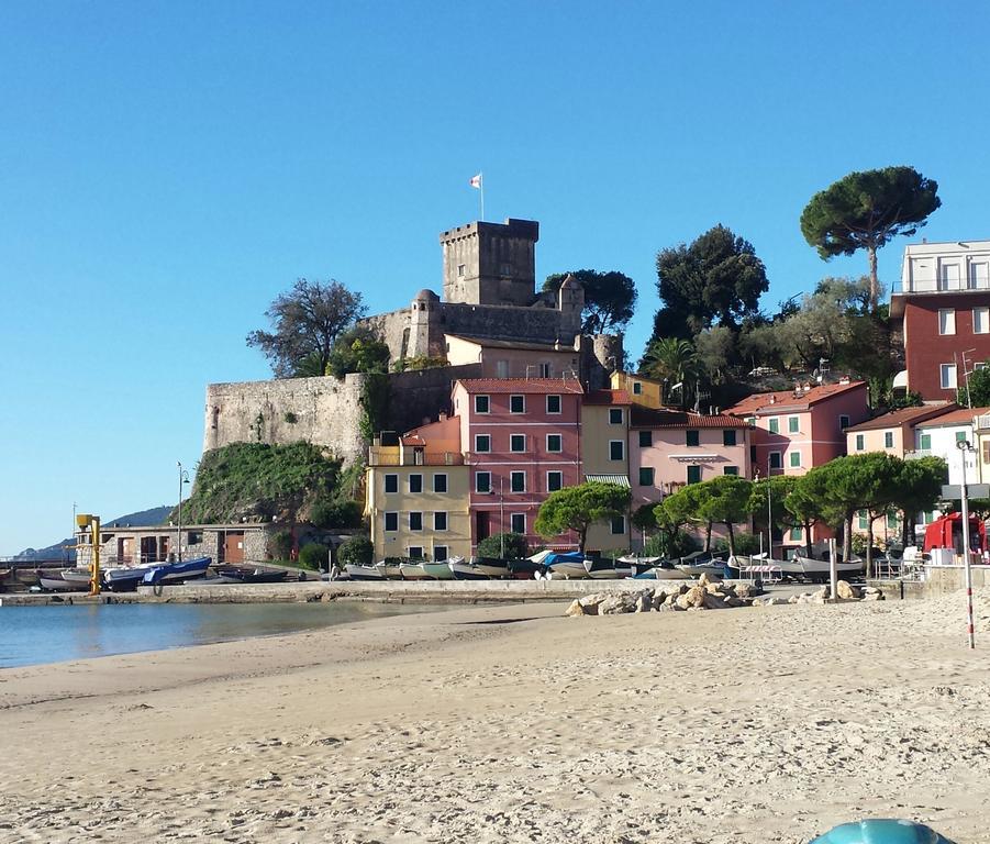 Locanda Del Sole Nero San Terenzo Exteriér fotografie